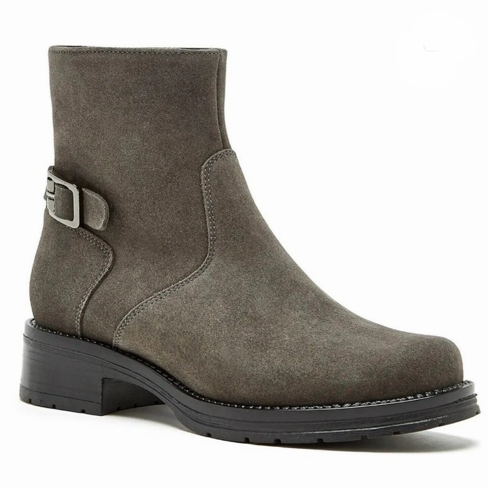 LA CANADIENNE Gavan Suede Buckle Ankle Boots in a Stone gray brown, size 9.5